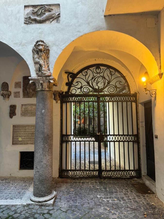 Rome Center, Luxury & History In Via Monserrato Kültér fotó